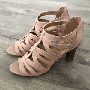New Life Stride Heels